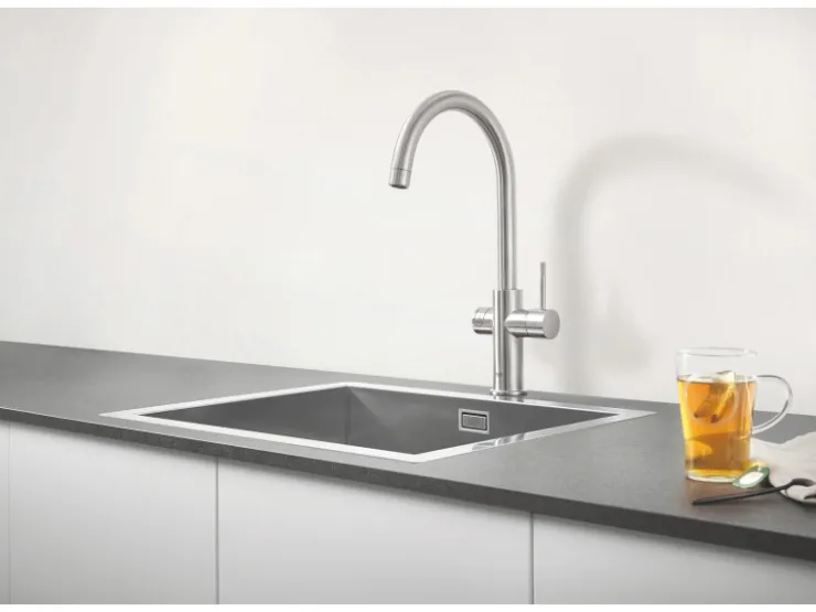 Grohe Einhebelmischer<C-Auslauf Armatur und Boiler Red Duo M-Size Supersteel