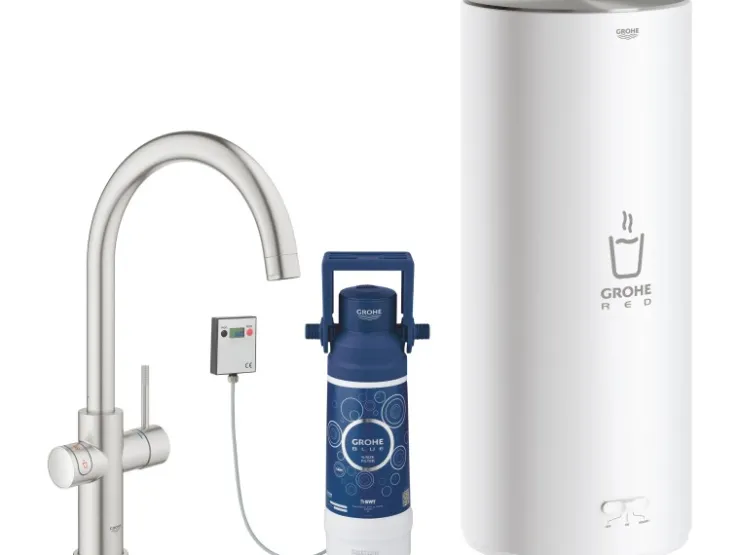 Clearance Grohe C-Auslauf Armatur und Boiler Red Duo L-Size Supersteel