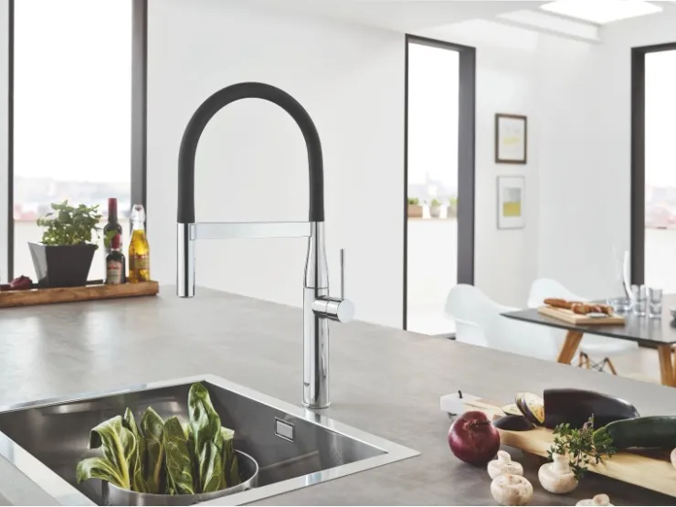 Clearance Grohe Einhand-Küchenarmatur Essence Chrom