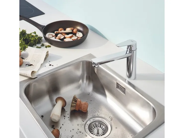 New Grohe QuickFix Einhebel-Spültischarmatur Start Edge Chrom