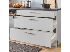 Clearance Pino Küchenzeile 340 cm Lichtgrau Hochglanz Anschlag links 2 Geräteschränke