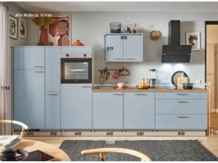 Clearance Küchenzeile 350 cm Pastellblau Anschlag links 1 Geräte-, 1 Apothekerschrank Kühlschränke