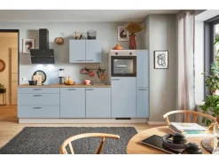 Clearance Pino Küchenzeile 300cm Pastellblau Anschlag rechts 1 Geräte-, 1 Apothekerschrank